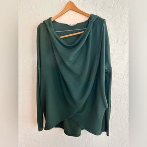 Athleta green pranayama sweatshirt